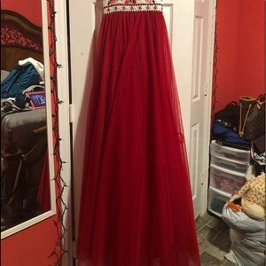 Red prom dress
